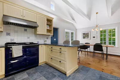 9 Lewis Road, Pound Ridge, NY 10576 - Photo 11
