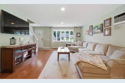 107 Kime Avenue, North Babylon, NY 11703 - Photo 5