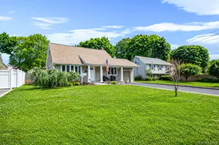 107 Kime Ave, North Babylon, NY 11703 - Photo 3