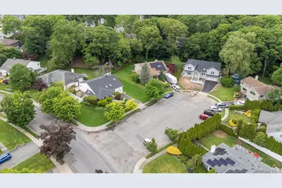 23 Maytime Court, Jericho, NY 11753 - Photo 39