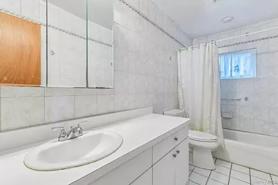 319 Rockaway Street, Islip Terrace, NY 11752 - Photo 31