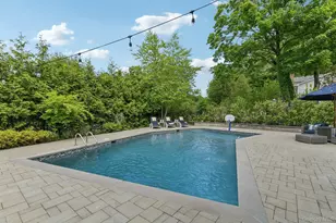1 Lakeville Ct, East Hills, NY 11576 - Photo 45