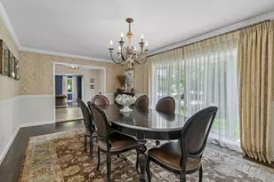 1 Lakeville Ct, East Hills, NY 11576 - Photo 11