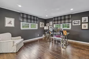 1 Lakeville Ct, East Hills, NY 11576 - Photo 25