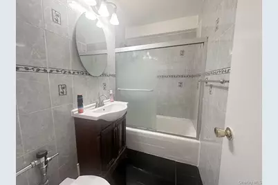 8616 60th Avenue #3P, Elmhurst, NY 11373 - Photo 9