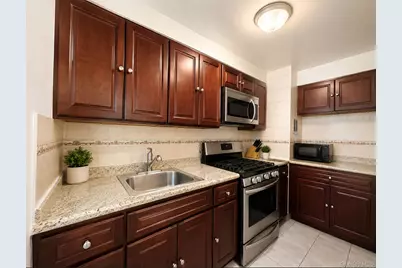 8616 60th Avenue #3P, Elmhurst, NY 11373 - Photo 7