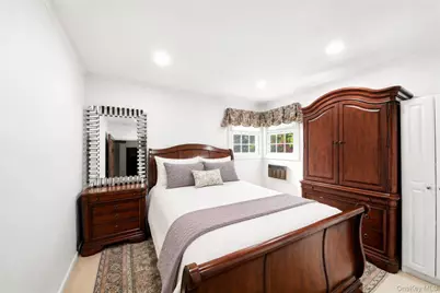 74 Cornell Drive, Smithtown, NY 11787 - Photo 17