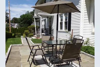 42 Brambach Avenue, Scarsdale, NY 10583 - Photo 15