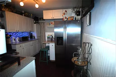 20 Burbank Street #O-B, Yonkers, NY 10710 - Photo 7