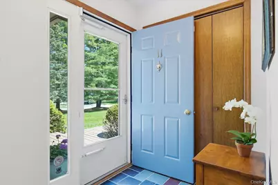 11 Mimosa Place, Shelter Island, NY 11964 - Photo 3