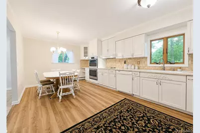2 Shenandoah Boulevard, Coram, NY 11727 - Photo 3