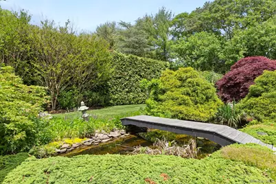 90 Rogers Avenue, Westhampton Beach, NY 11978 - Photo 21
