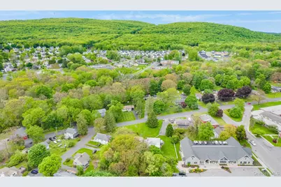 25 Phillips Avenue, Highland, NY 12528 - Photo 9