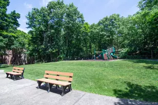 100 Dehaven Dr, Yonkers, NY 10703 - Photo 15