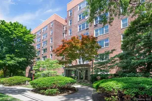 100 Dehaven Dr, Yonkers, NY 10703 - Photo 19