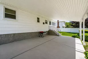 66 Henry Ave., Babylon, NY 11702 - Photo 5