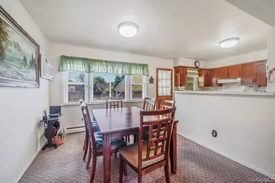 66 Henry Avenue, Babylon, NY 11702 - Photo 15