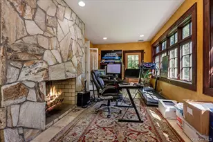 11 Myrtle Dr, Great Neck, NY 11021 - Photo 7