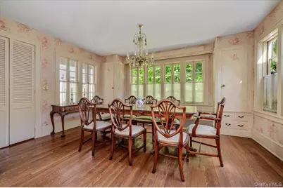 11 Myrtle Drive, Great Neck, NY 11021 - Photo 9