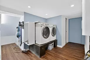 12-22 151st Pl, Whitestone, NY 11357 - Photo 33