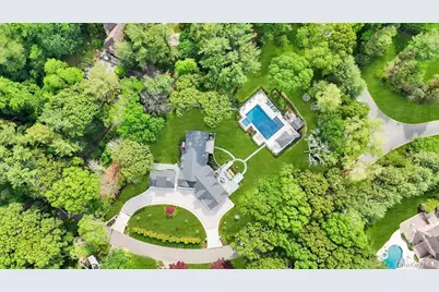 2 Chelmsford Drive, Muttontown, NY 11545 - Photo 3