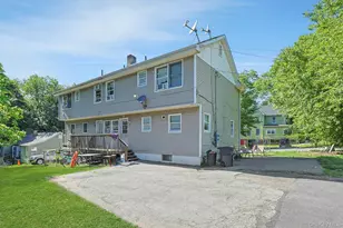 2 Ohio Ave, Spring Valley, NY 10977 - Photo 7