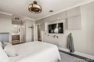 225 Marina Pointe Dr, East Rockaway, NY 11518 - Photo 17
