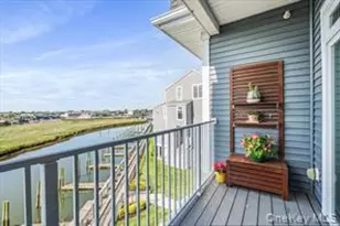 225 Marina Pointe Dr, East Rockaway, NY 11518 - Photo 13