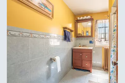 8914 63rd Avenue, Rego Park, NY 11374 - Photo 23