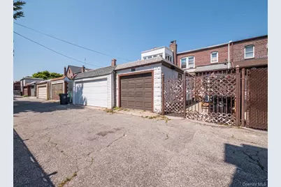 8914 63rd Avenue, Rego Park, NY 11374 - Photo 35