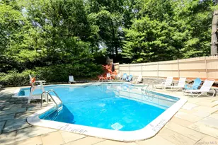 555 Central Park Ave, Scarsdale, NY 10583 - Photo 19