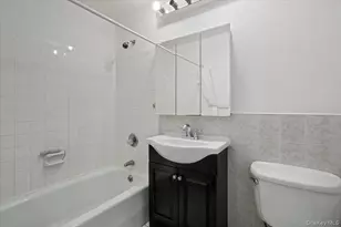 555 Central Park Ave, Scarsdale, NY 10583 - Photo 13