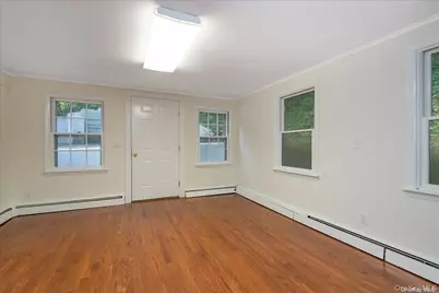 10 Plum Beach Point Road, Sands Point, NY 11050 - Photo 9