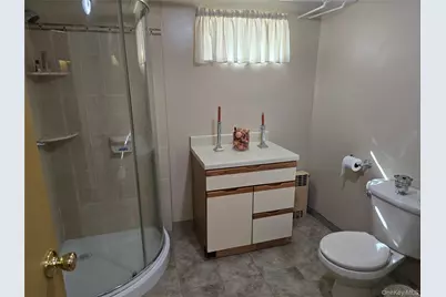 2127 Leighton Road, Elmont, NY 11003 - Photo 25