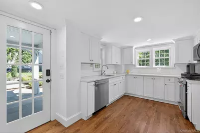 31 Avenue A, Mount Kisco, NY 10549 - Photo 9