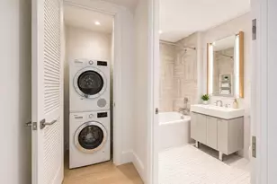 2218 Jackson Ave, Long Island City, NY 11101 - Photo 25
