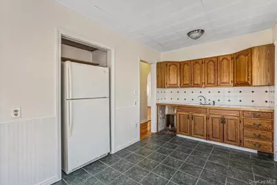 85-12 248 Street, Bellerose, NY 11426 - Photo 9