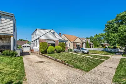85-12 248 Street, Bellerose, NY 11426 - Photo 23
