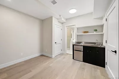 395 5th Avenue, New Rochelle, NY 10801 - Photo 19
