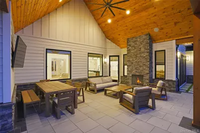 400 Bruyn Turnpike, Wallkill, NY 12589 - Photo 37