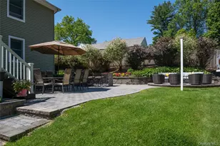 14 Mayfair Dr, Huntington, NY 11743 - Photo 29