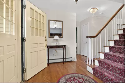 14 Mayfair Drive, Huntington, NY 11743 - Photo 3