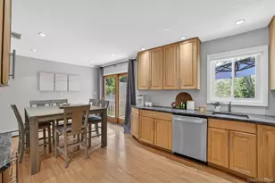 2435 Susan Ct, Yorktown Heights, NY 10598 - Photo 9