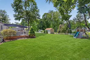 2435 Susan Ct, Yorktown Heights, NY 10598 - Photo 23