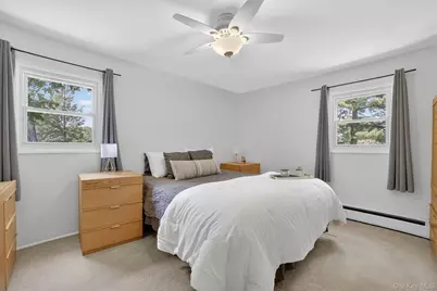 2435 Susan Court, Yorktown Heights, NY 10598 - Photo 11