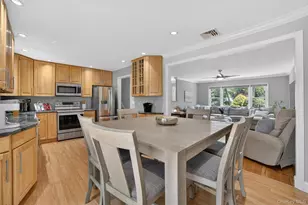 2435 Susan Ct, Yorktown Heights, NY 10598 - Photo 7