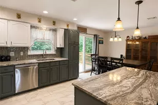 14 Esther Ave, Congers, NY 10920 - Photo 5