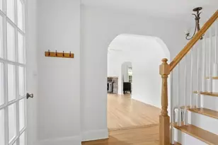17 Old Orchard Rd, New Rochelle, NY 10804 - Photo 3