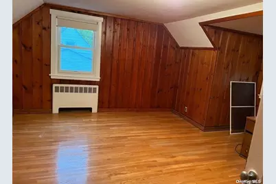 83 Stephan Marc Lane, New Hyde Park, NY 11040 - Photo 11