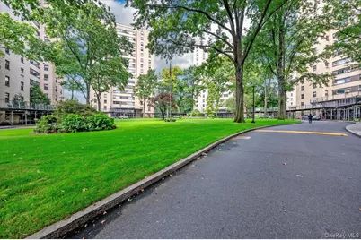 6 Fordham Hill Oval #12D, Bronx, NY 10468 - Photo 11